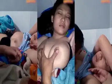 Remas Dada Gede Sepupu Cantik Sedang Tidur Lelap